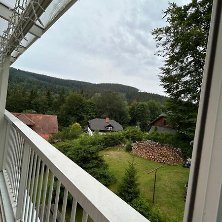 Apartmany U Vleku - Podkrovni Apartman Karlova Studánka المظهر الخارجي الصورة