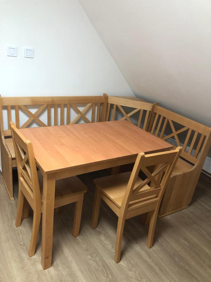 Apartmany U Vleku - Podkrovni Apartman Karlova Studánka المظهر الخارجي الصورة