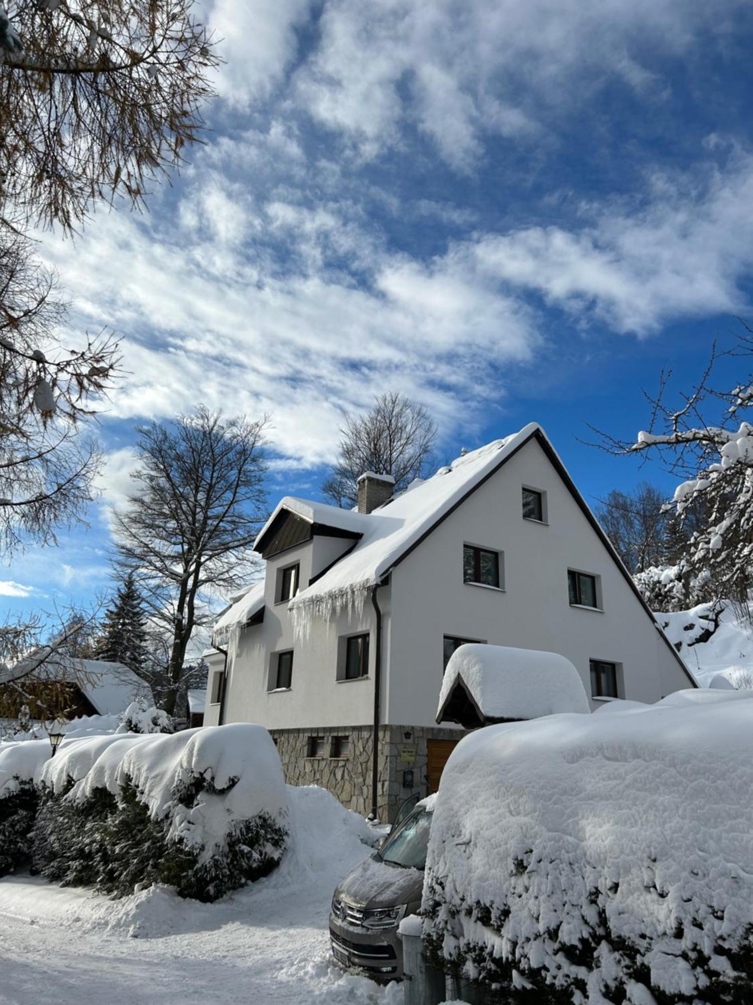 Apartmany U Vleku - Podkrovni Apartman Karlova Studánka المظهر الخارجي الصورة